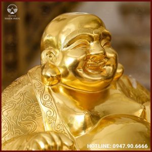 Đường nét tinh xảo