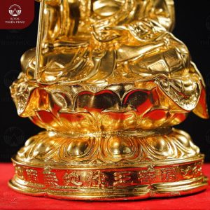 Màu sắc sang trọng