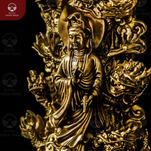 Đường nét tinh xảo