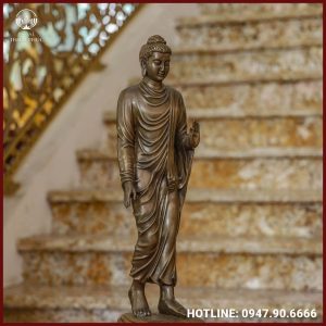 Ý nghĩa tượng Thích ca dáng đứng