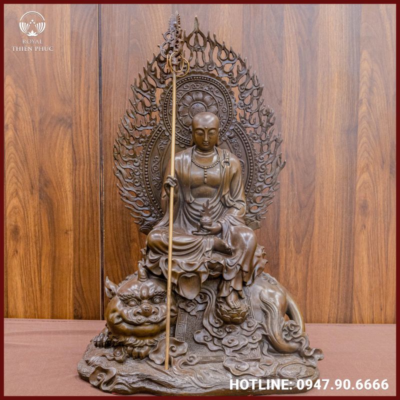 Đặc điểm về hình tướng của Địa Tạng Vương Bồ Tát Đặc điểm về hình tướng của Địa Tạng Vương Bồ Tát